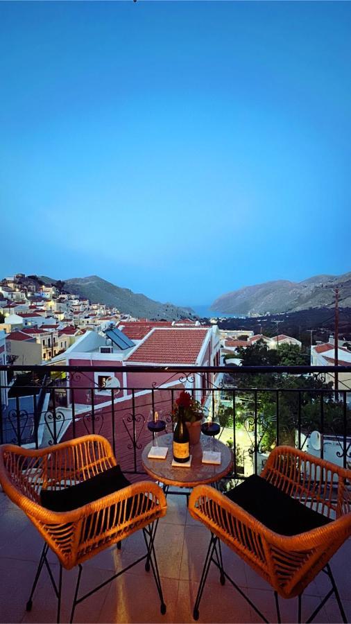 Casa Chara Apartment Đảo Sými Ngoại thất bức ảnh
