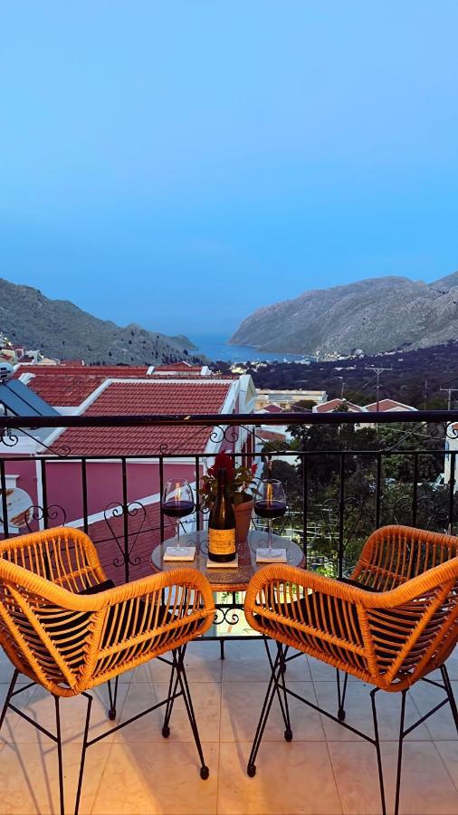 Casa Chara Apartment Đảo Sými Ngoại thất bức ảnh